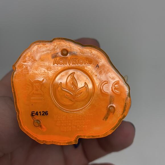 Skylanders Giants Legendary Stealth Elf - Fire Element - Picture 5 of 5